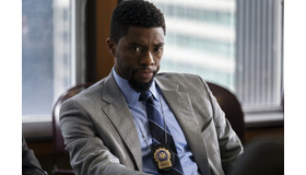 『２１ブリッジ』　(C) 2019 STX Financing, LLC. All Rights Reserved.