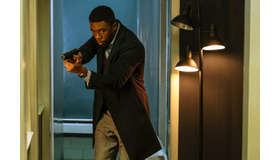 『２１ブリッジ』　(C) 2019 STX Financing, LLC. All Rights Reserved.