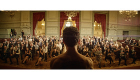 『皮膚を売った男』（C）2020 - TANIT FILMS - CINETELEFILMS - TWENTY TWENTY VISION - KWASSA FILMS - LAIKA FILM & TELEVISION - METAFORA PRODUCTIONS - FILM I VAST - ISTIQLAL FILMS - A.R.T- VOO & BE TV