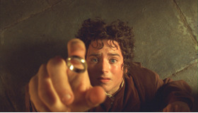 『ロード・オブ・ザ・リング』（C） Warner Bros. Entertainment Inc. The Lord of the Rings, the characters, names and places therein are trademarks of The Saul Zaentz Co., d/b/a Tolkien Enterprises under license to New Line Productions, Inc.