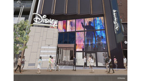 日本最大のディズニーストア(C) Disney