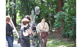 『映画 太陽の子』メイキング　 (C) 2021 ELEVEN ARTS STUDIOS / 「太陽の子」フィルムパートナーズ