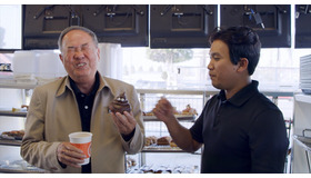 『ドーナツキング』(C)2020- TDK Documentary, LLC. All Rights Reserved.