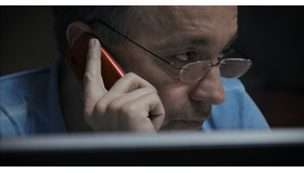 『コレクティブ 国家の嘘』 (C) Alexander Nanau Production, HBO Europe, Samsa Film 2019