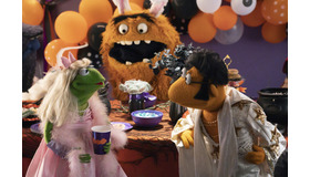 「Muppets Haunted Mansion: マペットのホーンテッドマンション」（C）2021 Disney
