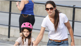 ケイティ・ホームズ