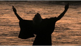 『名付けようのない踊り』（C）2021「名付けようのない踊り」製作委員会