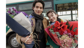 『そして、バトンは渡された』クランクアップ　（C）2021 映画「そして、バトンは渡された」製作委員会