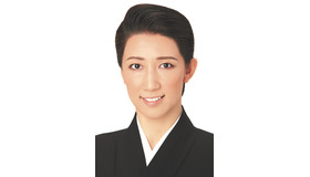 真風涼帆（C）宝塚歌劇団