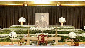 大島渚監督／通夜（祭壇）