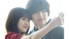 『今夜、世界からこの恋が消えても』（C）2022「今夜、世界からこの恋が消えても」製作委員会