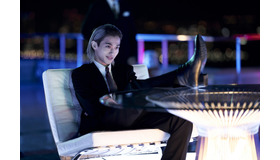 『嘘喰い』（C）迫稔雄／集英社 （C）2022映画「嘘喰い」製作委員会