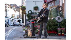 『ボブという名の猫2　幸せのギフト』（C） 2020 A GIFT FROM BOB PRODUCTION LTD. ALL RIGHTS RESERVED.