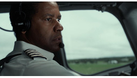 『フライト』 -(C) 2012 Paramount Pictures. All Rights Reserved.