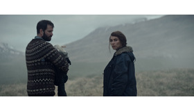 『LAMB／ラム』　（C）2021 GO TO SHEEP, BLACK SPARK FILM &TV, MADANTS, FILM I VAST, CHIMNEY, RABBIT HOLE ALICJA GRAWON-JAKSIK, HELGI JÓHANNSSON