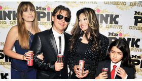 パリス（最左）＆プリンス（中央・左）＆ブランケット（最右）