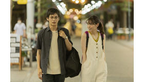 『恋は光』（C）秋★枝／集英社・2022 映画「恋は光」製作委員会