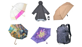 多彩なレイングッズの数々！As to Disney artwork, logos and properties： (C) Disney