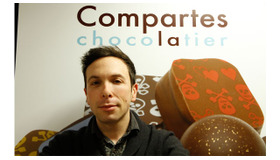 「サロン・デュ・ショコラ 2013」で来日した「コンパーテス  ショコラティエ」のオーナー兼ショコラティエのジョナサン・グラム