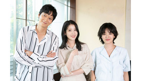 カン・ドンウォン＆イ・ジウン＆イ・ジュヨン『ベイビー・ブローカー』 (C) Yoshiko Yoda