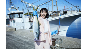 新水曜ドラマ「ファーストペンギン！」主人公・岩崎和佳（いわさき のどか）役を演じる奈緒