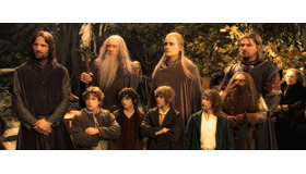 『ロード・オブ・ザ・リング』Fellowship: THE LORD OF THE RINGS: THE FELLOWSHIP OF THE RING and the names of the characters, items, events and places therein are trademarks of The Saul Zaentz Company d/b/a Middle-earth Enterprises under license to New Line Productions, Inc. © 2022 Warner Bros. Entertainment Inc. All rights reserved.