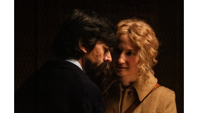 『靴ひものロンド』©Photo Gianini Fiorito/Design Benjamin Seznec/TROIKA ©2020 IBC Movie