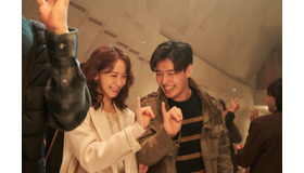 『ハッピーニューイヤー』（C）2021 CJ ENM CORP., HIVE MEDIA CORP. ALL RIGHTS RESERVED