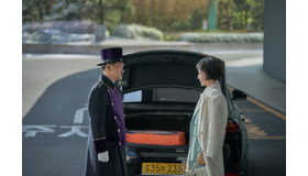 『ハッピーニューイヤー』(C) 2021 CJ ENM CORP., HIVE MEDIA CORP. ALL RIGHTS RESERVED