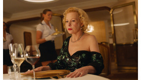 『逆転のトライアングル』Fredrik Wenzel © Plattform Produktion