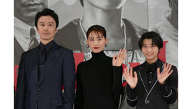 映画『リボルバー・リリー』キャスト発表会見