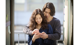 『SEE HEAR LOVE 見えなくても聞こえなくても愛してる』　©2023「SHL」partners