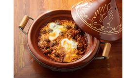 『青いカフタンの仕立て屋』© Les Films du Nouveau Monde - Ali n’ Productions - Velvet Films – Snowglobe