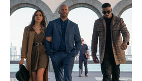 『オペレーション・フォーチュン』MOTION PICTURE ARTWORK © 2021 EROS STX GLOBAL CORPORATION.ALL RIGHTS RESERVED.