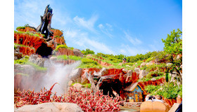 TDLの人気アトラクションが“びしょ濡れMAX”に！「スプラッシュ・マウンテン“びしょ濡れMAX”」再び As to Disney artwork, logos and properties： (C) Disney