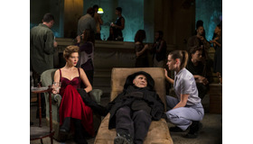 『クライムズ・オブ・ザ・フューチャー』© 2022 SPF (CRIMES) PRODUCTIONS INC. AND ARGONAUTS CRIMES PRODUCTIONS S.A.／© Serendipity Point Films 2021