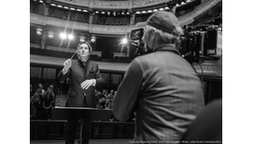 『ふたりのマエストロ』メイキング© 2022 VENDÔME FILMS – ORANGE STUDIO – APOLLO FILMS