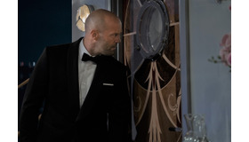 『オペレーション・フォーチュン』© 2023 MIRAMAX DISTRIBUTION SERVICES, LLC. ALL RIGHTS RESERVED. ALL MOTION PICTURE ARTWORK © 2023 STX  FINANCING, LLC. ALL RIGHTS RESERVED.