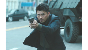 『コンフィデンシャル：国際共助捜査』Ⓒ 2022 CJ ENM CO., LTD., JK FILM ALL RIGHTS RESERVED