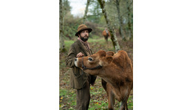 『ファースト・カウ』© 2019 A24 DISTRIBUTION. LLC. ALL RIGHTS RESERVED.