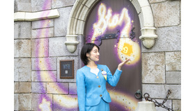 Xmasの東京ディズニーランドに“スター”が舞い降りた！映画『ウィッシュ』フォトスポットが新登場