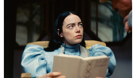 『哀れなるものたち』©2023 20th Century Studios. All Rights Reserved.