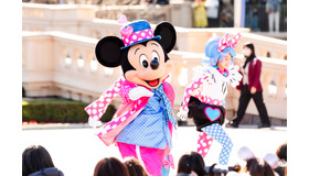 現在東京ディズニーランドで公演中のパレード「ミニー＠ファンダーランド」（編集部撮影）