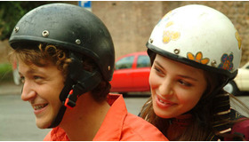 『イタリア的、恋愛マニュアル』 -(C) 2005 Filmauro  S.r.l.