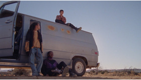 『HOW TO BLOW UP』©WildWestLLC2022