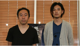 『悪夢探偵2』の製作発表での塚本監督と松田龍平
