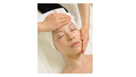 伝統と歴史あふれる宝塚ホテル内で体験できる、本場フランスのエステティック