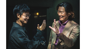 Netflixシリーズ「地面師たち」メイキング©新庄耕／集英社