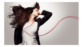 ONKYO初のヘッドホン登場！　さやきや溜息までもが聴き取れるホームオーディオ並みの高音質