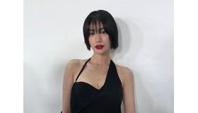 【韓国女優】全身タトゥーを除去中のナナ、大胆ドレスでパリを魅了！タトゥーの跡も注目【PHOTO】